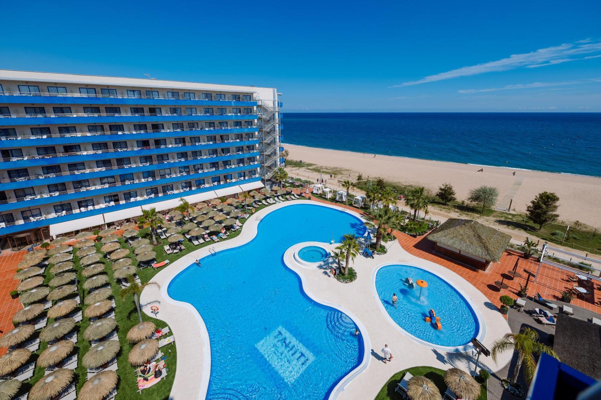 Hotel Tahití Playa Santa Susanna Exterior foto